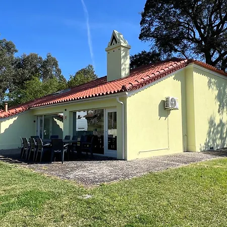 펜션 Casa Da Cabracao - Refugio De Natureza E Sossego *